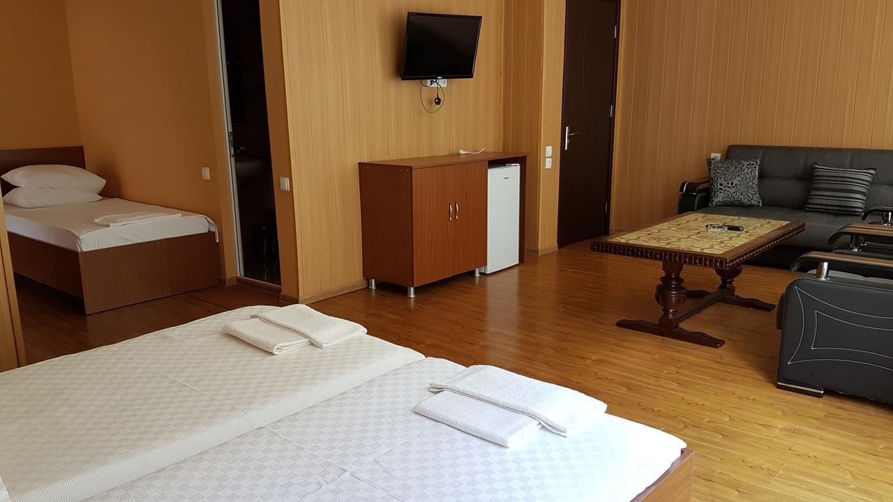 Hotel Del Mar Kvariati Zewnętrze zdjęcie