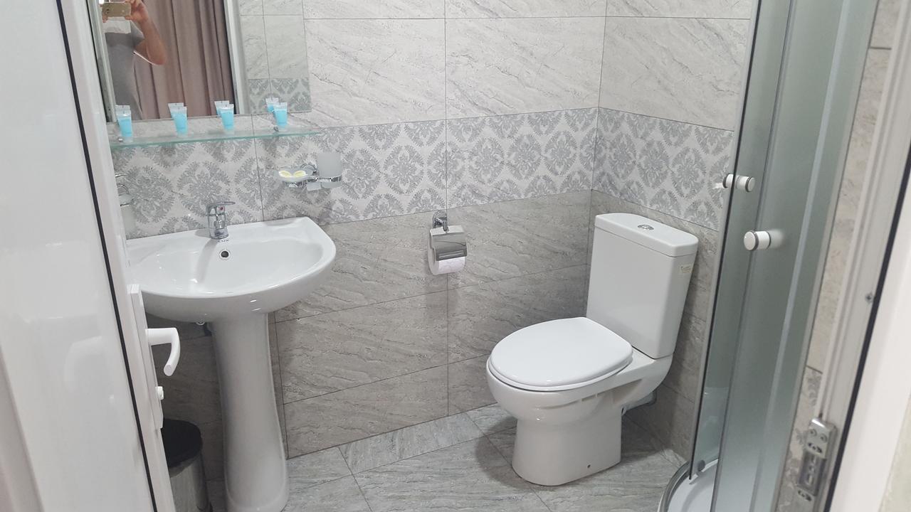 Hotel Del Mar Kvariati Zewnętrze zdjęcie